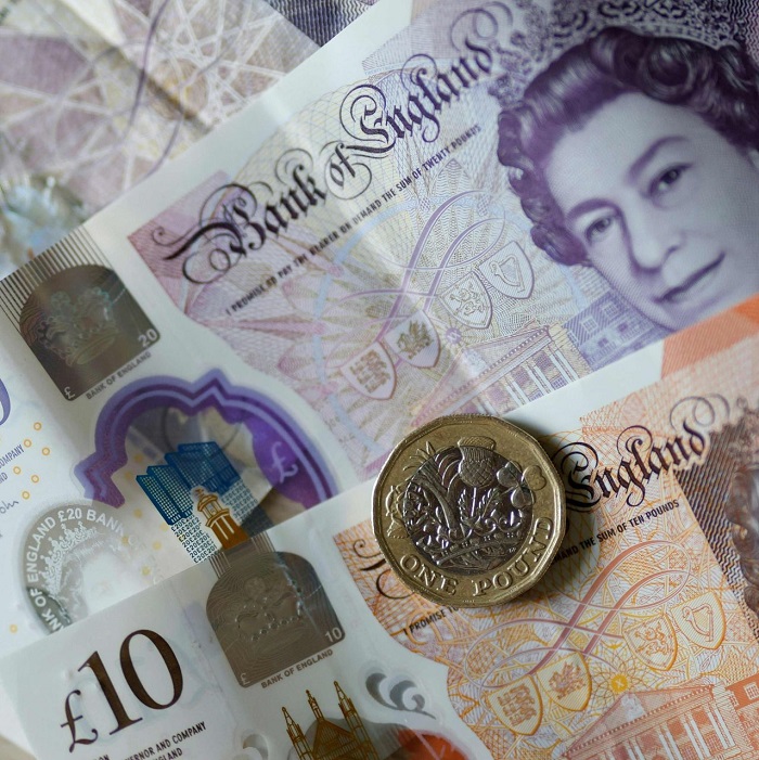 One pound to shop rupee