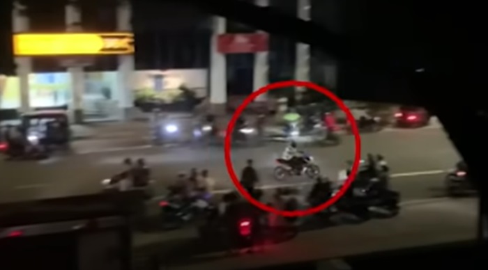 Reckless racing : Bambalapitiya Police seize 20 motorcycles