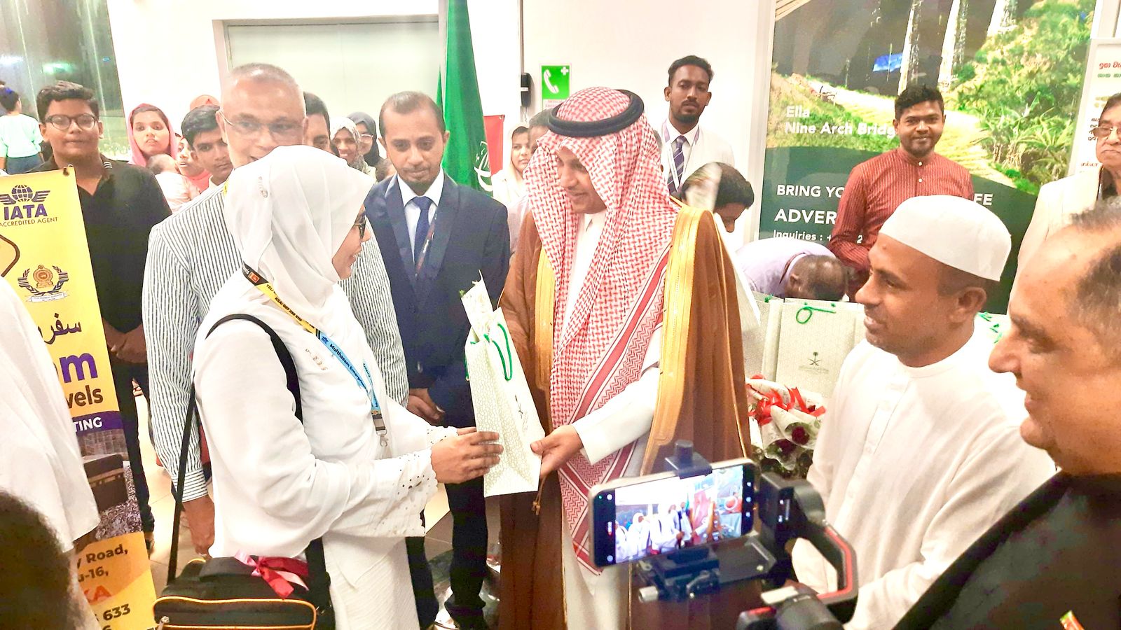 First Group of Sri Lankan Pilgrims Depart for Hajj 2025