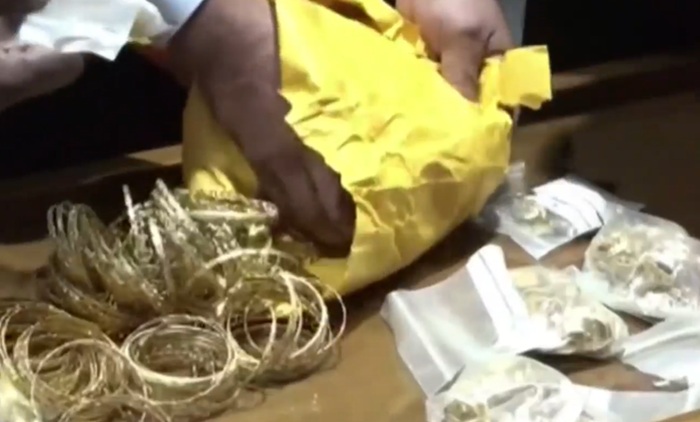 Sri Lanka Army returns wartime recovered Gold to Police