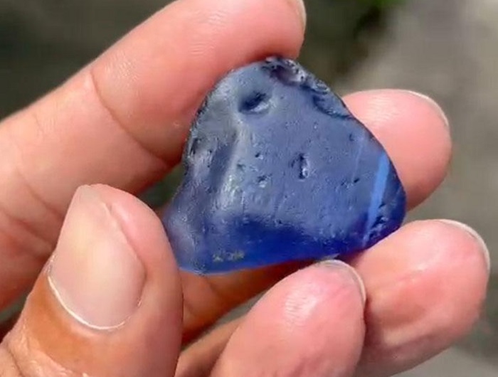 Kahawatte ‘Blue Sapphire’ sold for record price in auction