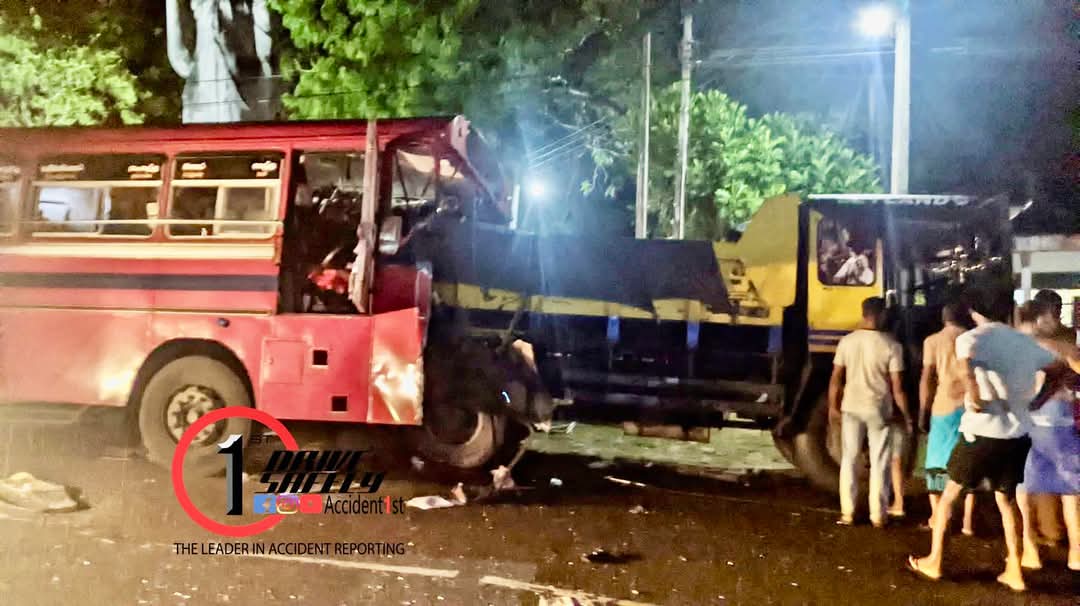 One killed, 13 injured in Tangalle bus accident