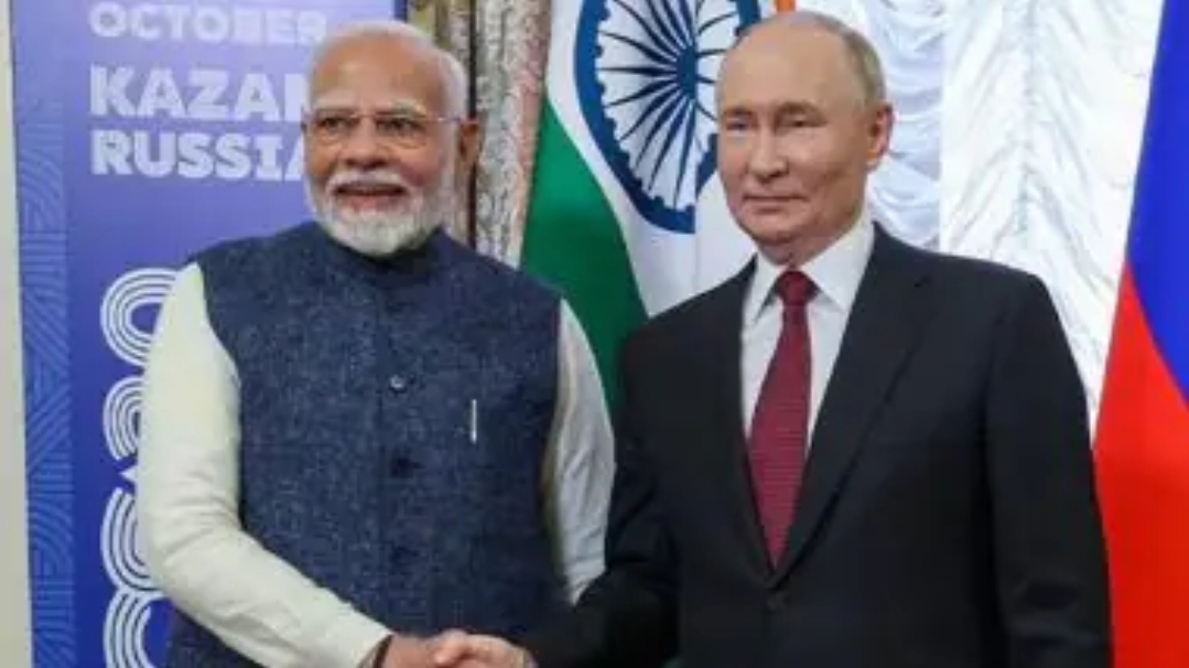 Russian President Vladimir Putin accepts invitation to Visit India
