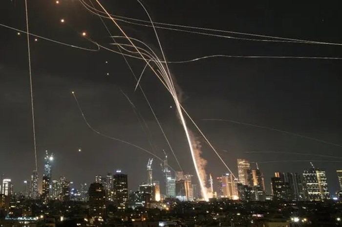 Israel-Iran conflict : Four Sri Lankans injured