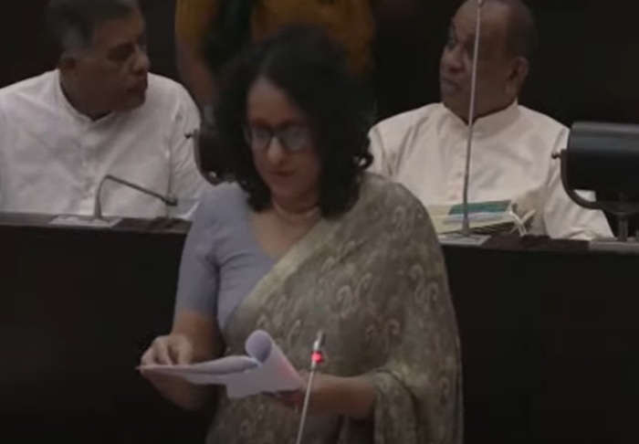 Rs 5000 unlimited data packages for schools : Update from PM