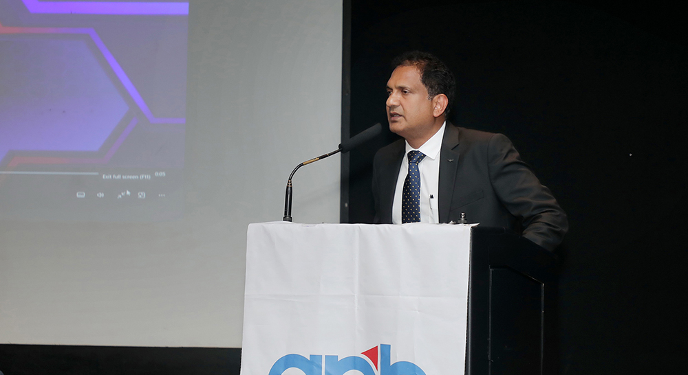 Mr. Anton Arumugam, President of the Association of Professional Bankers – Sri Lanka, addressing the audience