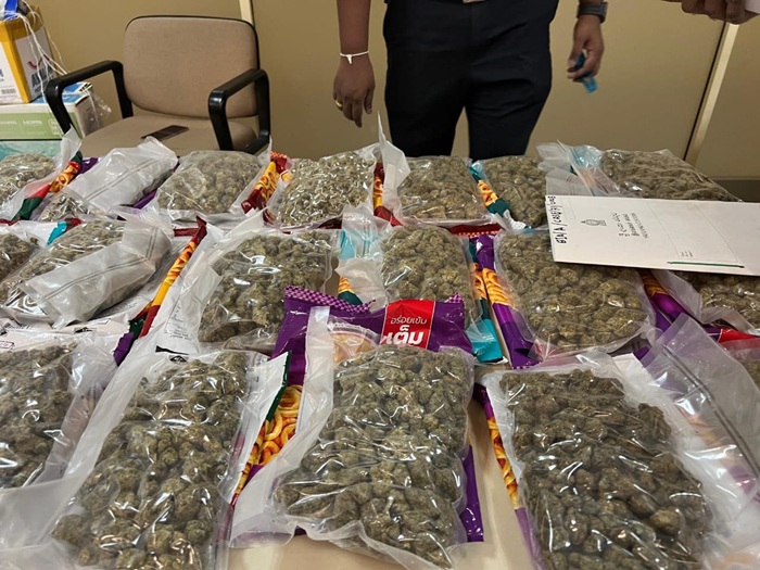 Danish woman’s chips with hidden high seized at Katunayake