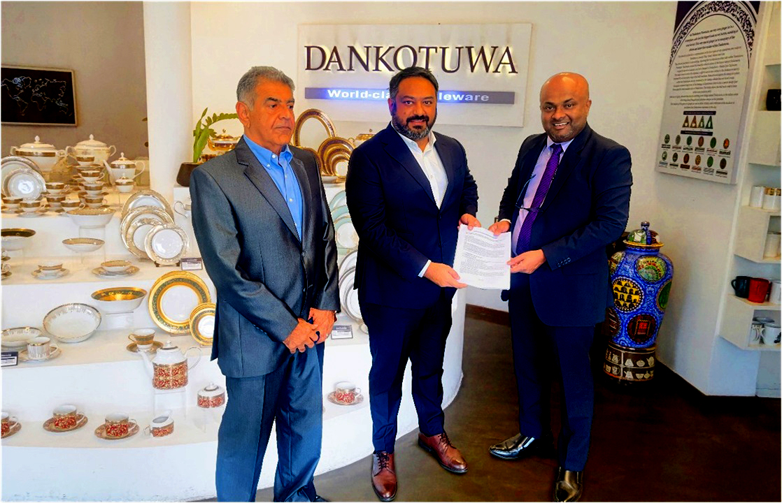 Gaurav Dolwani, Managing Partner, Kiros, and Channa Gunawardana, Director/CEO, Dankotuwa Porcelain, at the partnership signing.