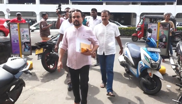 Wimal questioned by CID over container comments