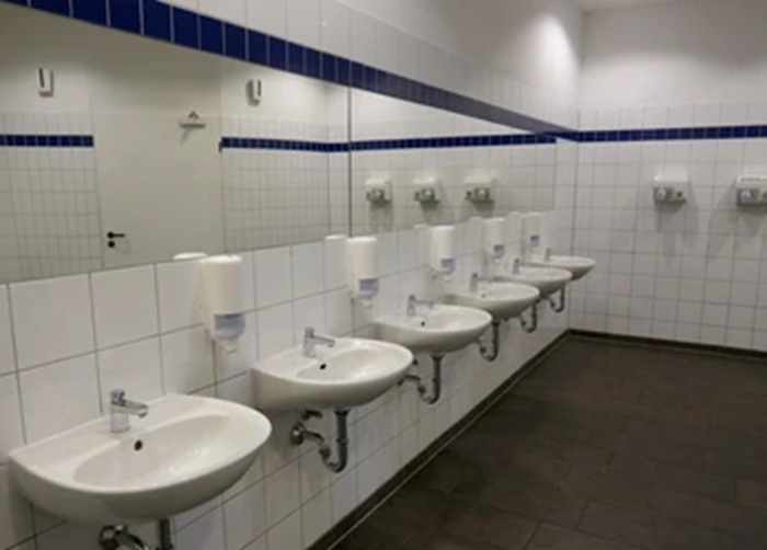 20 public sanitary facilities to be constructed spending Rs. 525 Mn