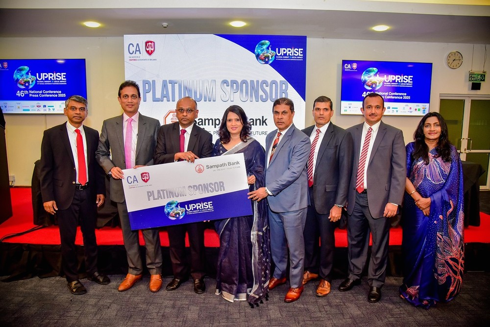 Sampath Bank PLC presenting the sponsorship cheque