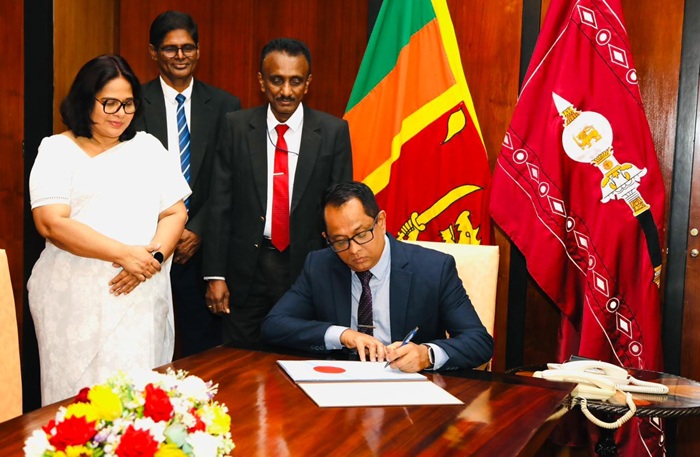 Speaker signs President’s Entitlements (Repeal) Bill into law