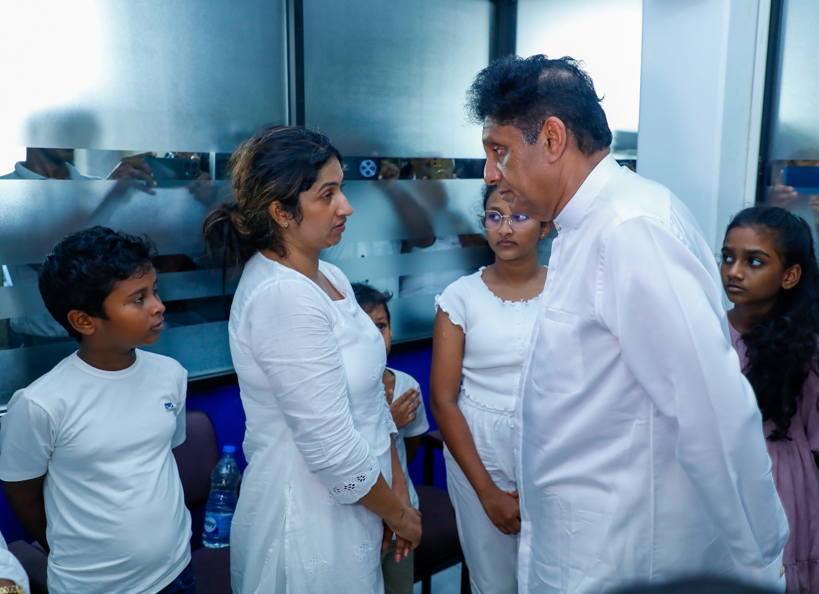 Opposition Leader attends funeral of slain Weligama PS Chairman, demands justice