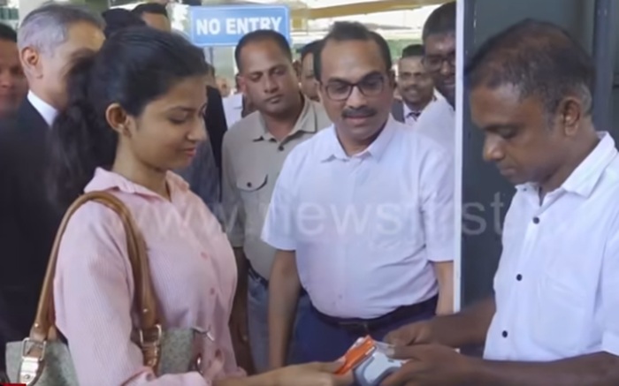 Tap and Go: Card payments now accepted on 24 bus routes