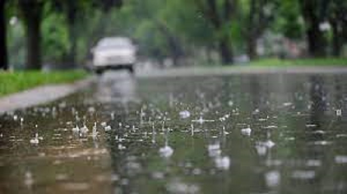 Weather today: showers expected in several areas