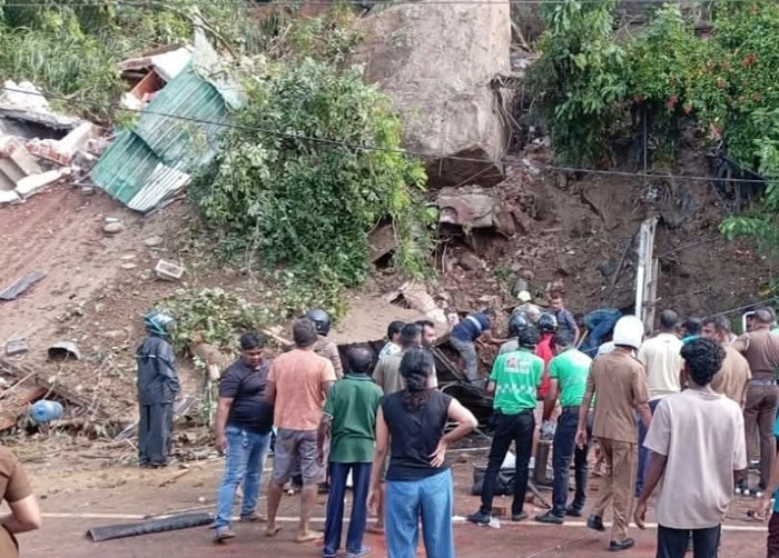 Death toll rises to two in Kadugannawa landslide; four hospitalized