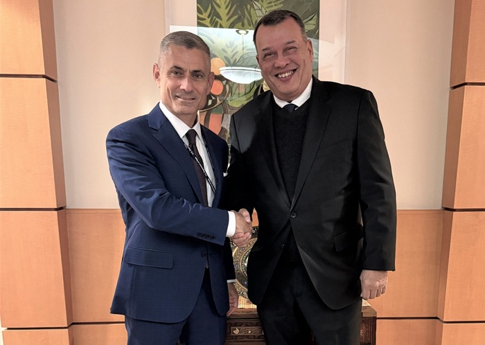 SL Envoy meets US Official for talks on Trade & Maritime Security