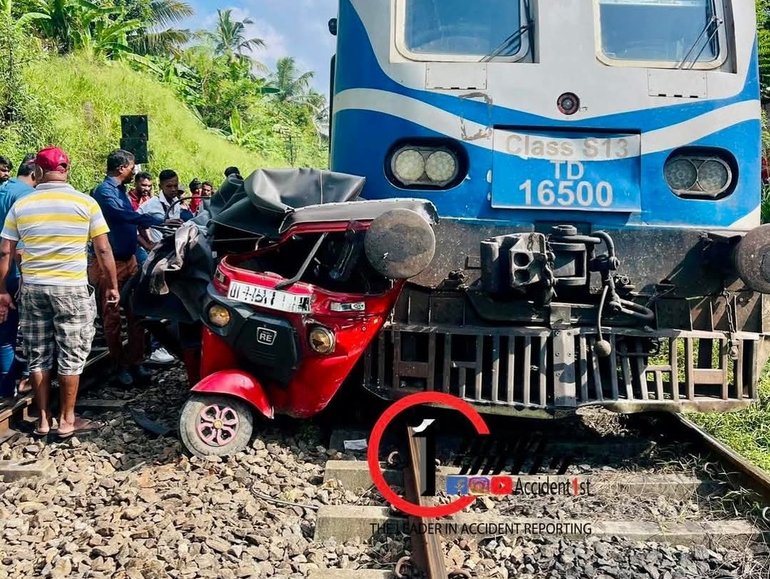 8 fatal road accidents reported across Sri Lanka