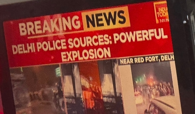 8 Killed, Over 20 Injured in Explosion Near Delhi’s Red Fort