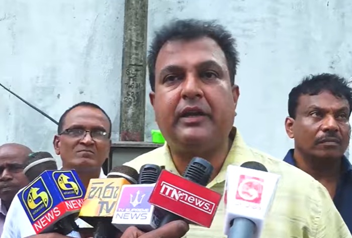 Bus Unions protest high bank commissions on bus fare card payments