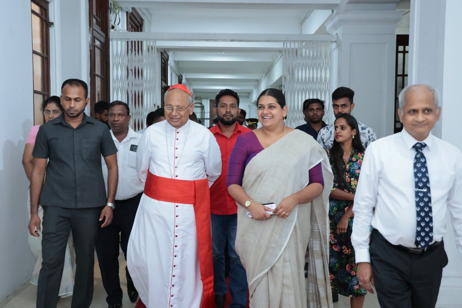 CMC Christmas light-up reflects “Lights of Hope” message