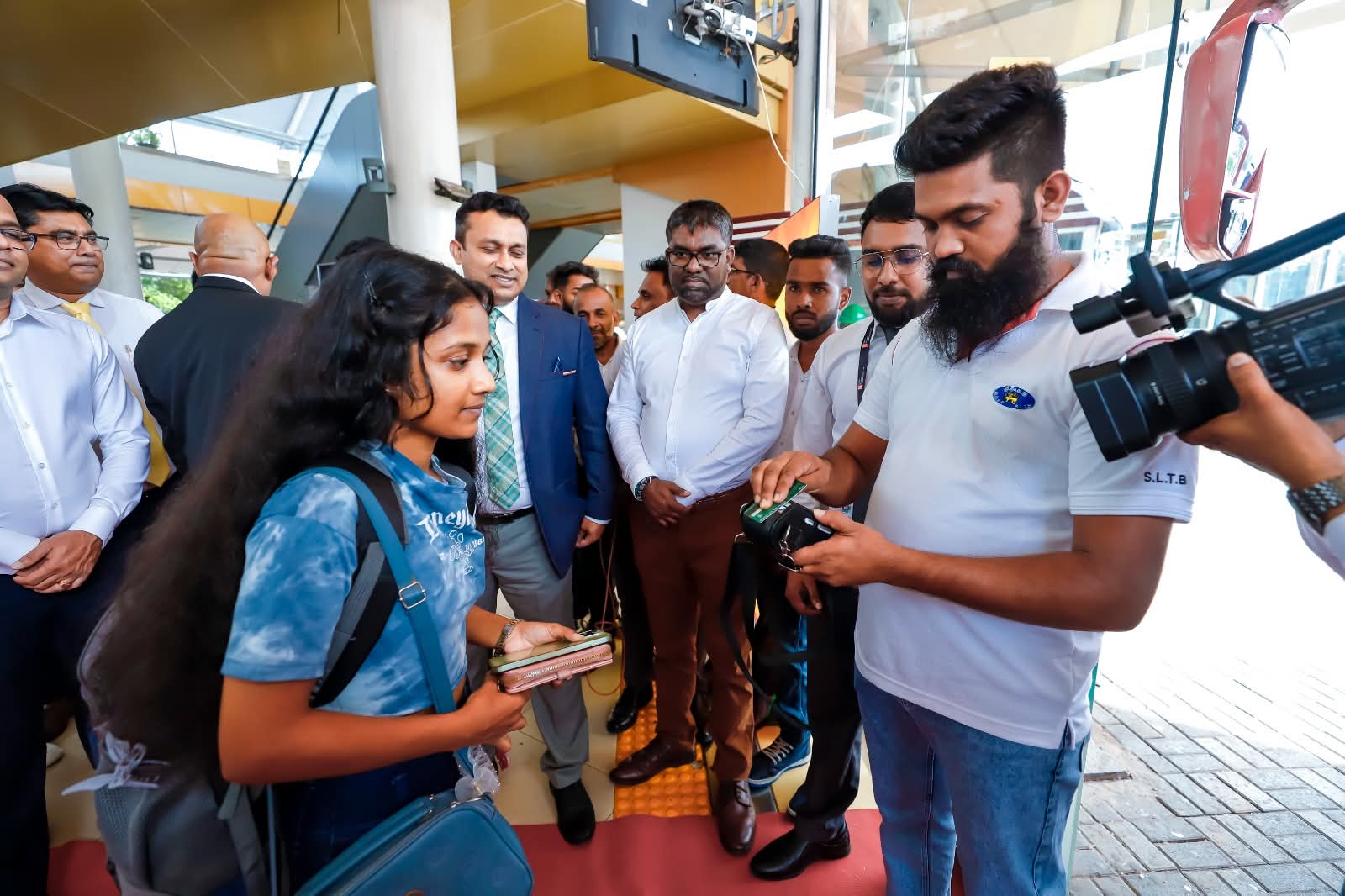 Sri Lanka rolls out digital bus fare payment system on SLTB routes
