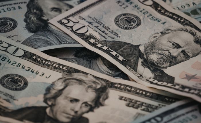 Dollar rate : Rupee edges lower