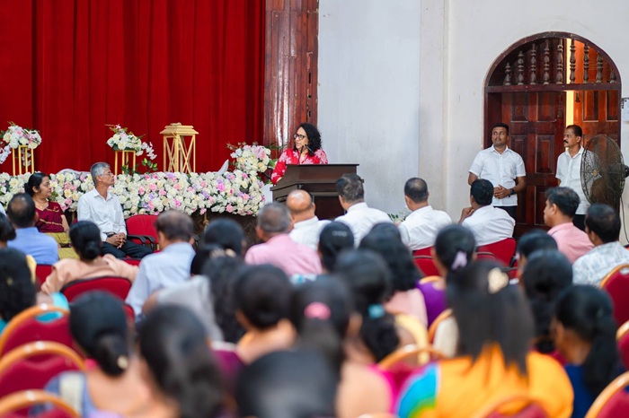 School events should not burden parents : PM