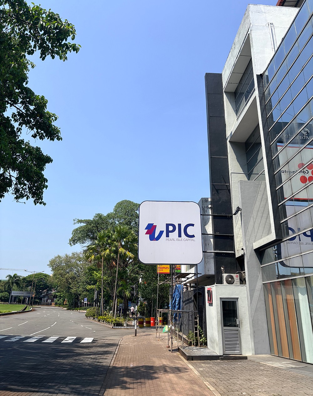 PIC Colombo 07 (Premium Lounge)