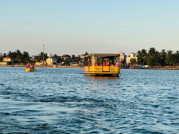 Kattankudy Lagoon Park and Tourist Boat Service inaugurated