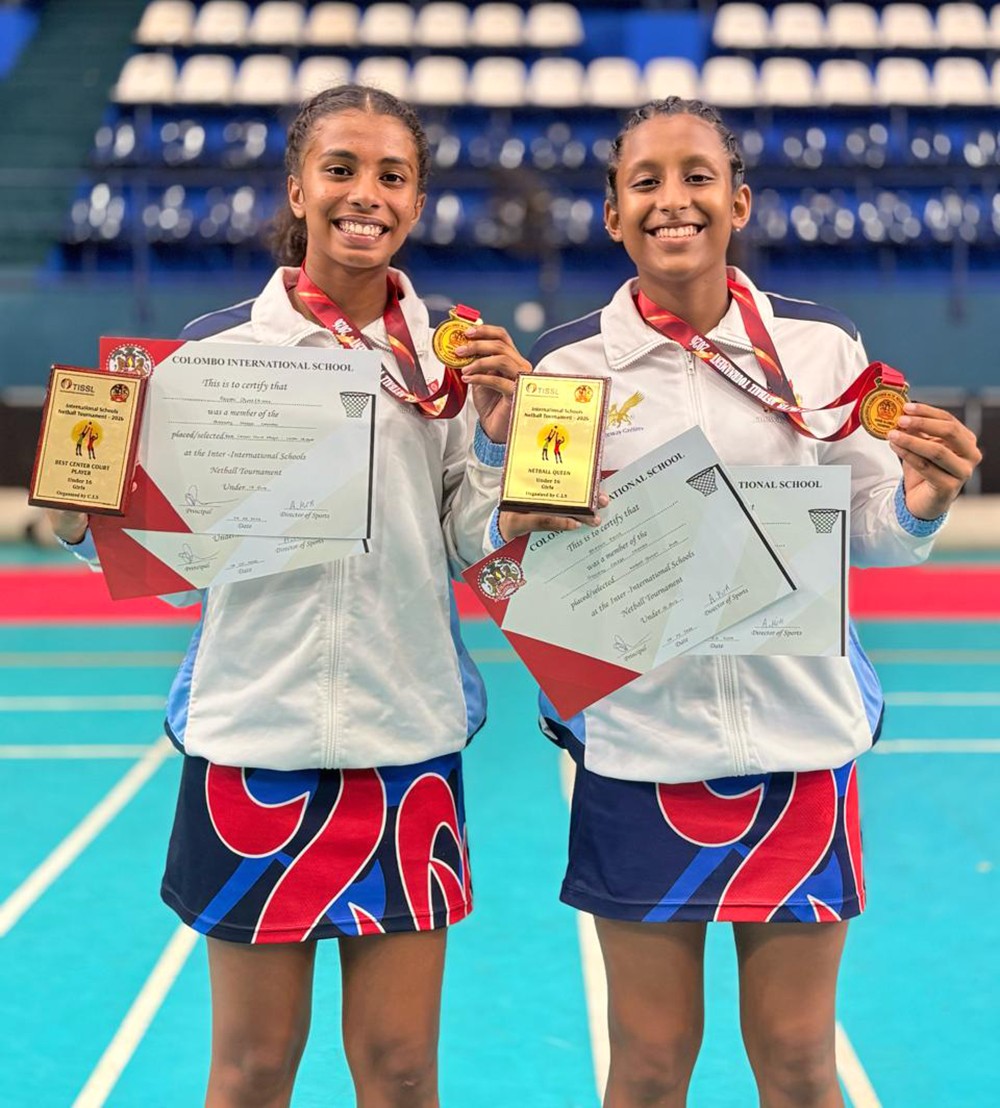 TISSL U16 Special Awardees - Rayani Gunathilake & Shenuli Peiris
