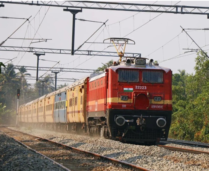 Electric train project to begin next year under Colombo Suburban Railway Project