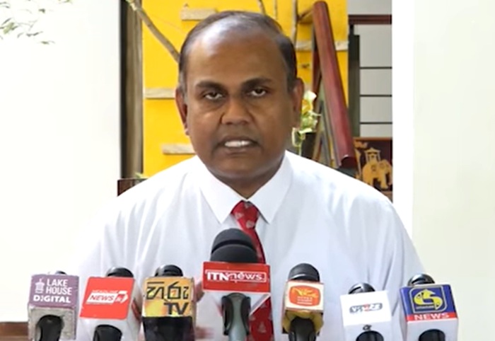 Doctors won’t apply before Saturday deadline : GMOA challenges Health Minister