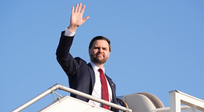 JD Vance to lead US delegation in Pakistan if Iran agrees to talks