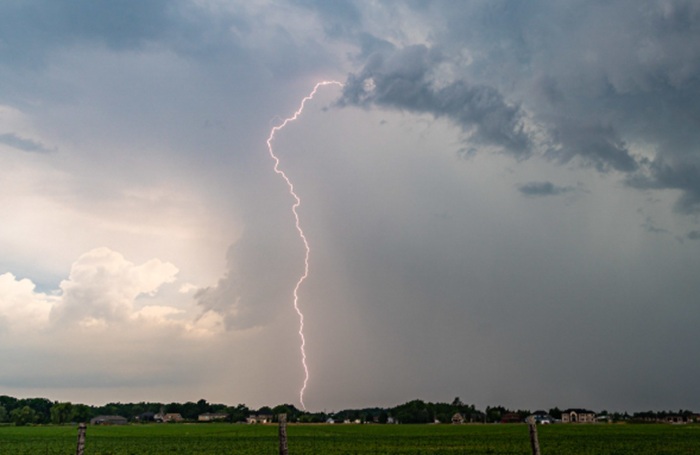 Lightning advisory: red alert issued to 18 districts