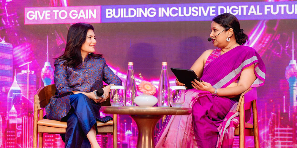 Sindhu Gangadharan &Shehani Seneviratne delivering the keynote speech