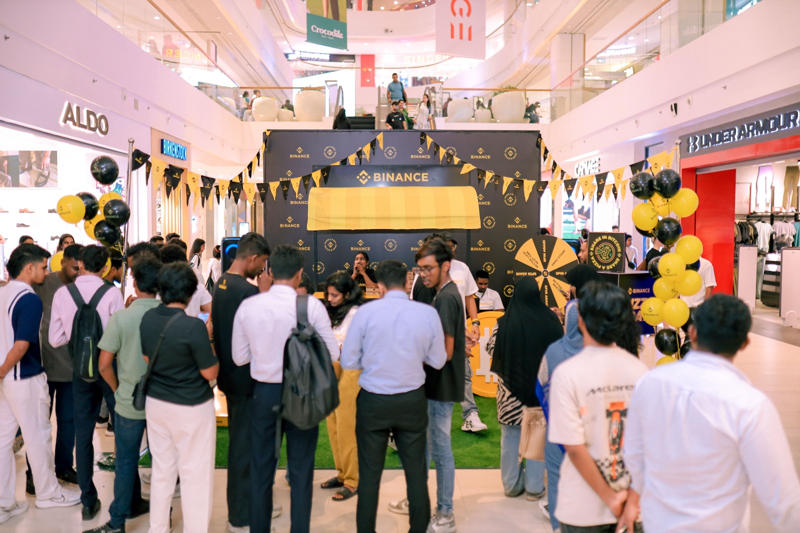 Binance Bitcoin Pizza Day Draws Over 2000 Sri Lankans to Blockchain Education Experience in Colombo