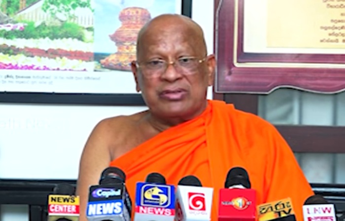 Senior monk issues apology after criticising court order