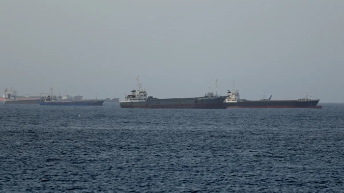 Brent crude falls to pre-war level, settles at US$73.74 a barrel