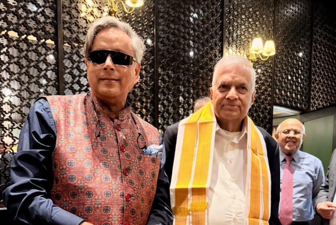 Tharoor praises Ranil’s ‘Sacrifices and Services’, says History will be kinder