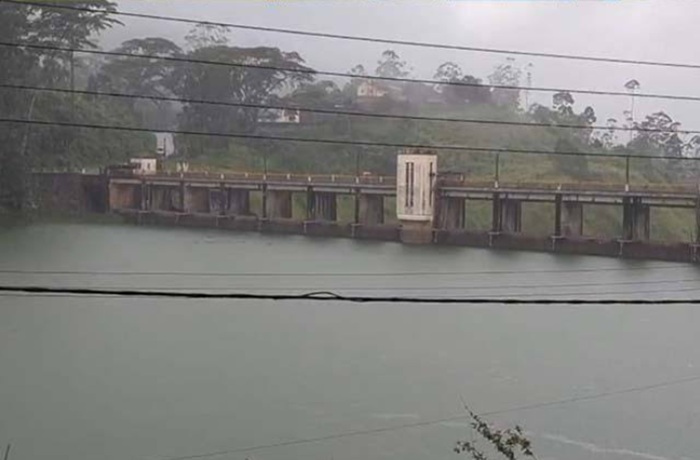 Castlereigh, Maussakele Reservoirs reach spill level after heavy rains