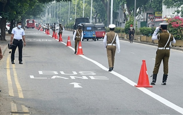 Police to strictly enforce bus priority lane from Tuesday