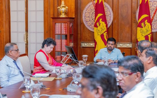 President directs to attract major investors to Sri Lanka’s mineral industry