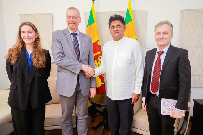 Sajith discusses renewable energy investment opportunities with French Ambassador