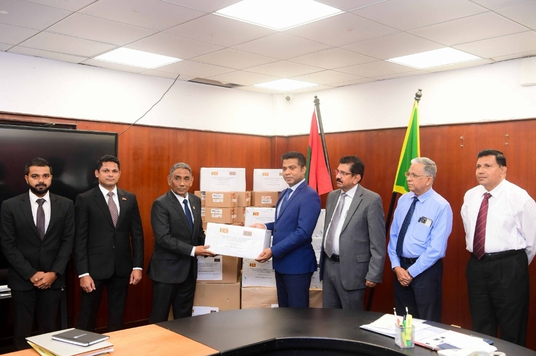 Sri Lanka donates essential medicines worth over Rs. 5 million to Maldives