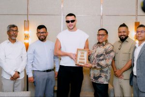 Minister Vijitha Herath meets DJ Snake in Colombo